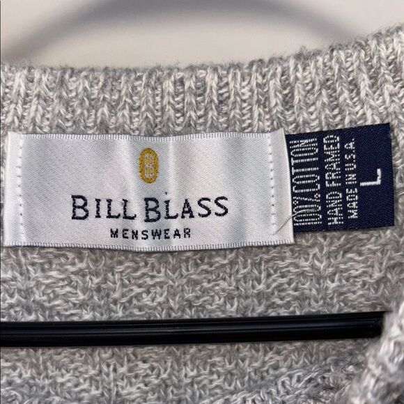 Bill Blass Textured Gray Crewneck Sweater - Picture 5 of 8